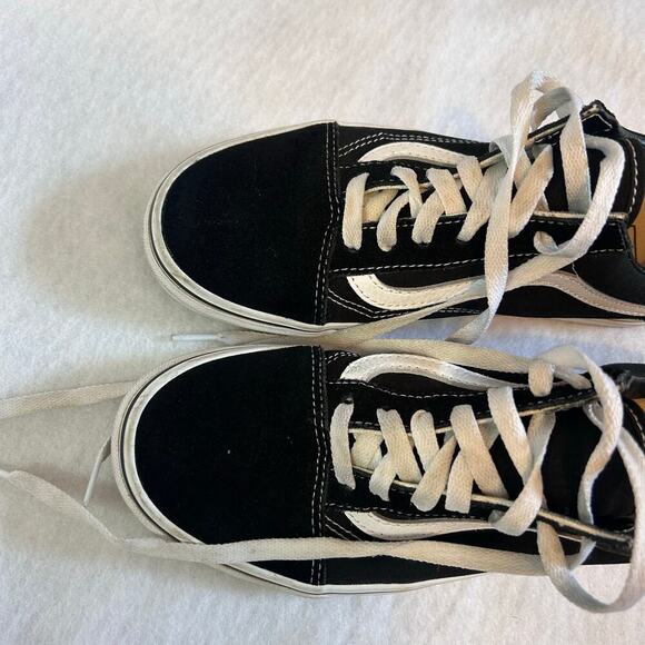 Vans Old Skool Black and White Skate Sneaker size 6/7.5 - Picture 4 of 6